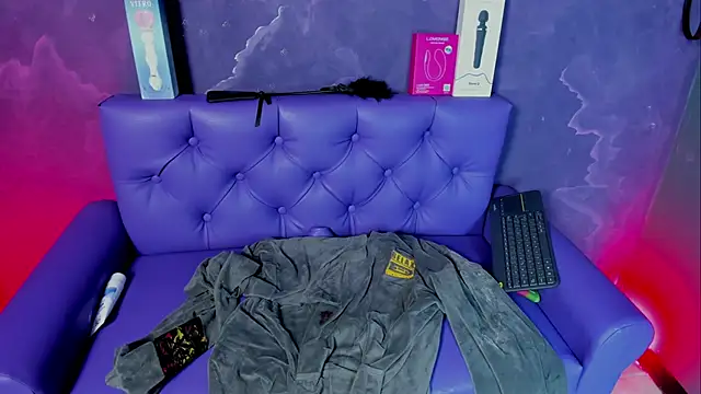 Snapshot of Lili_milk20 chatting on 16, 10, 2025 Lili milk20 online show from 16, 10, 2025