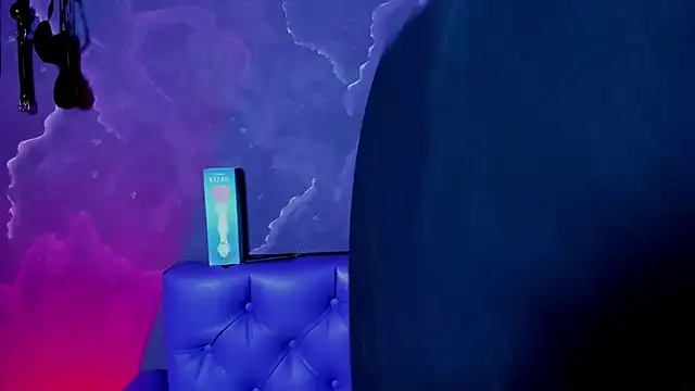 Snapshot of Lili_milk20 chatting on 4, 11, 2025 Lili milk20 online show from 4, 11, 2025