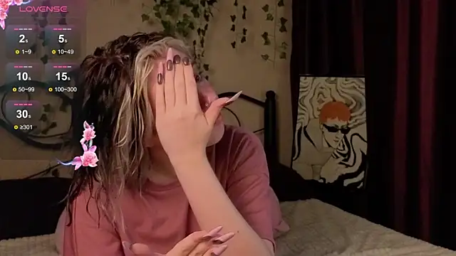 IrisSoCute online show from 11, 11, 2025