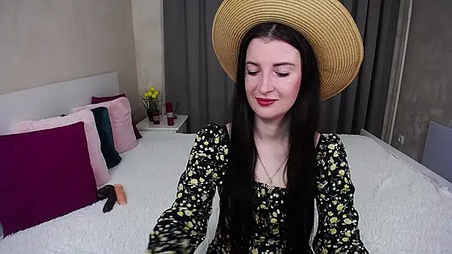 EvelinCuper online show from 28, 11, 2025