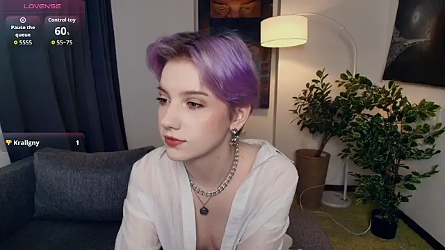 Snapshot of OdelynaAsp chatting on 15, 12, 2025 OdelynaAsp online show from 15, 12, 2025