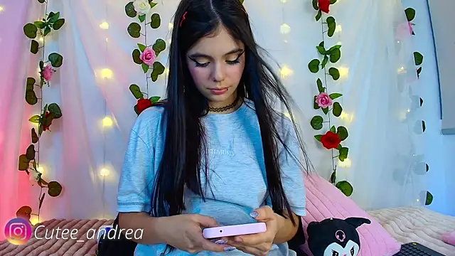 cutee andrea online show from 24, 10, 2025