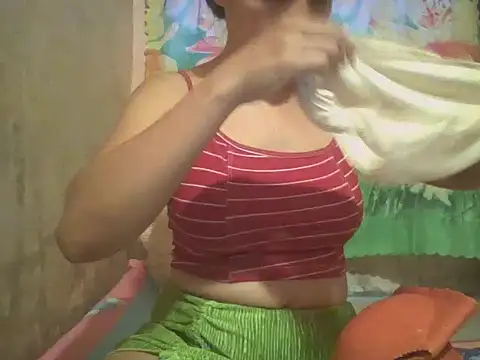 Snapshot of sexymorenal18 chatting on 25, 9, 2025 sexymorenal18 online show from 25, 9, 2025
