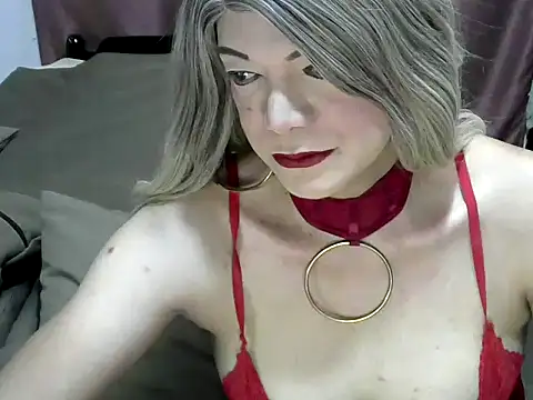 CREAMY BANANA online show from 22, 9, 2025