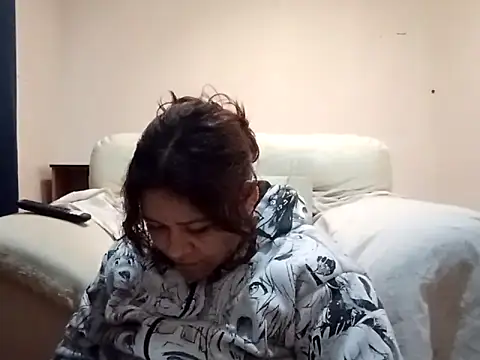 Kitty WetXxX online show from 1, 2, 2026