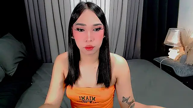 Snapshot of kisha_greyson chatting on 12, 1, 2026 kisha greyson online show from 12, 1, 2026