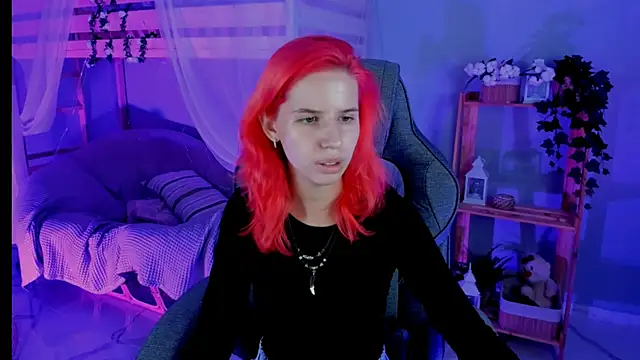 NitaNihil online show from 8, 9, 2025