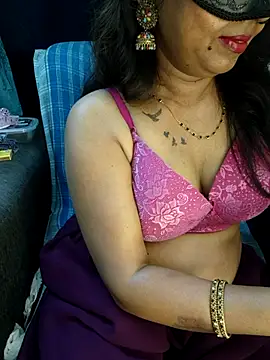 Sexy juhee online show from 12, 4, 2026