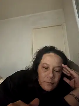 zeousseelphie online show from 26, 9, 2025