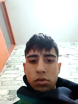 Snapshot of giudich1 chatting on 10, 9, 2025 giudich1 online show from 10, 9, 2025