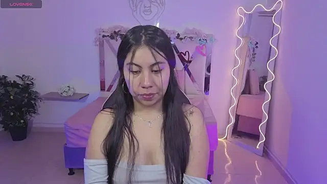 ZURY TAY online show from 9, 1, 2026