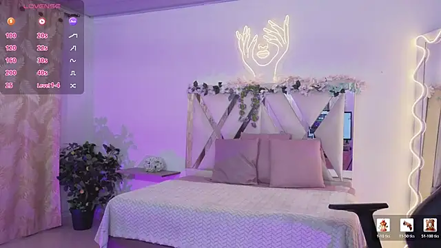 Snapshot of ZURY_TAY chatting on 28, 4, 2026 ZURY TAY online show from 28, 4, 2026