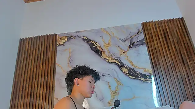 azul honey online show from 10, 3, 2026