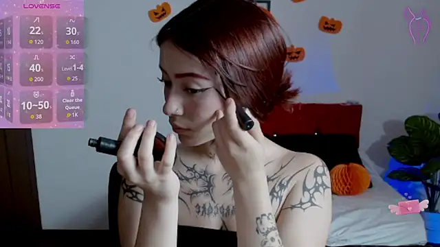 Snapshot of Evanss_lx chatting on 30, 10, 2025 Evanss lx online show from 30, 10, 2025