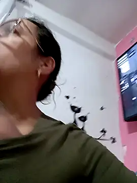 Lady 16 online show from 14, 9, 2025