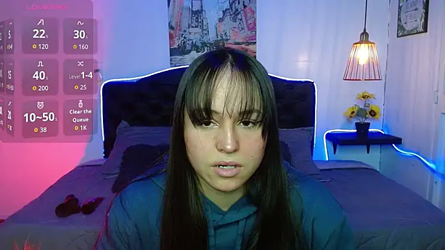 Snapshot of Eymmy_24 chatting on 28, 9, 2025 Eymmy 24 online show from 28, 9, 2025