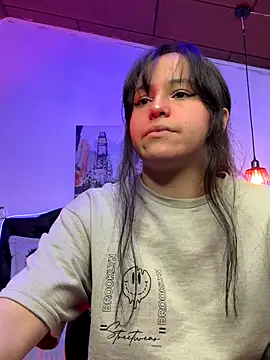 Snapshot of Eymmy_24 chatting on 14, 10, 2025 Eymmy 24 online show from 14, 10, 2025