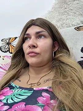 MiaKiittyy online show from 11, 6, 2026