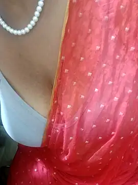 Snapshot of tami_lavanya chatting on 13, 9, 2025 tami lavanya online show from 13, 9, 2025