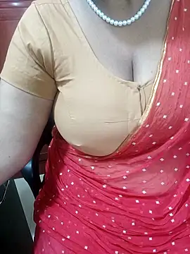 Snapshot of tami_lavanya chatting on 14, 9, 2025 tami lavanya online show from 14, 9, 2025