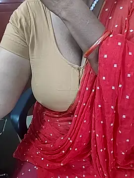 Snapshot of tami_lavanya chatting on 24, 9, 2025 tami lavanya online show from 24, 9, 2025