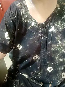 Snapshot of tami_lavanya chatting on 2, 10, 2025 tami lavanya online show from 2, 10, 2025