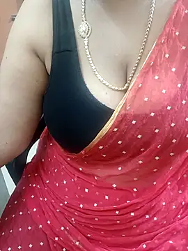 Snapshot of tami_lavanya chatting on 24, 10, 2025 tami lavanya online show from 24, 10, 2025