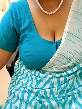 Snapshot of tami_lavanya chatting on 20, 11, 2025 tami lavanya online show from 20, 11, 2025