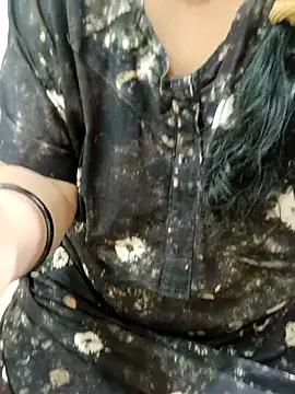 Snapshot of tami_lavanya chatting on 23, 11, 2025 tami lavanya online show from 23, 11, 2025