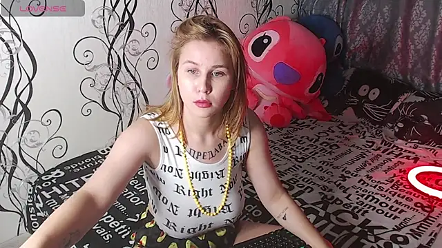 Snapshot of RoyAngela chatting on 24, 9, 2025 RoyAngela online show from 24, 9, 2025