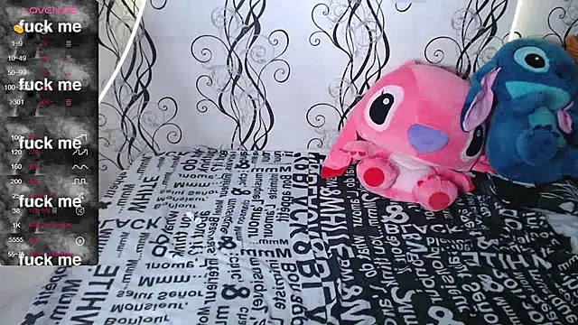 Snapshot of RoyAngela chatting on 22, 10, 2025 RoyAngela online show from 22, 10, 2025