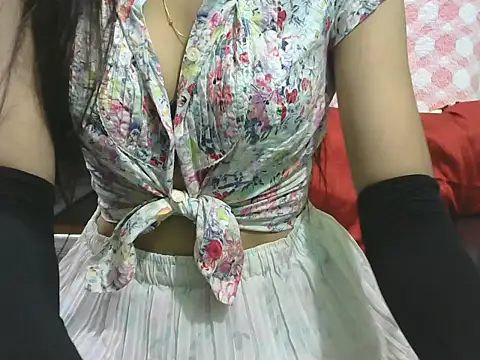 Snapshot of sheetal-sheetal95 chatting on 10, 9, 2025 sheetal-sheetal95 online show from 10, 9, 2025