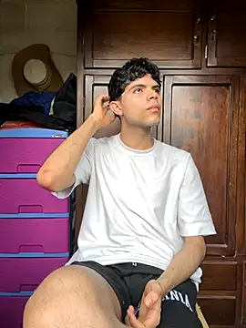 Axel-Mejia online show from 14, 11, 2025