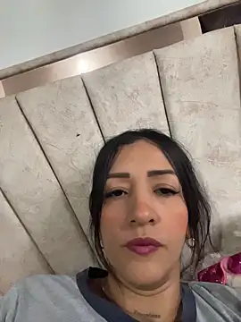 Snapshot of kendall_flower chatting on 29, 3, 2026 kendall flower online show from 29, 3, 2026