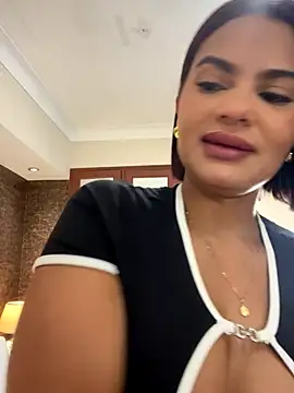 IrinaVelvet online show from 8, 11, 2025