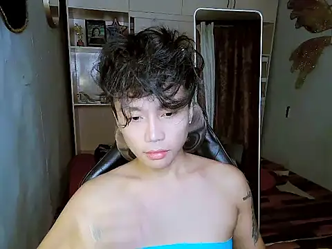 Snapshot of YourNikkieXxx chatting on 29, 10, 2025 YourNikkieXxx online show from 29, 10, 2025