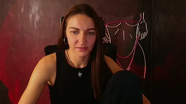 Aurora Loveu online show from 13, 10, 2025