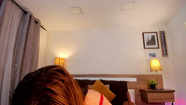 JenniferAuriston online show from 6, 2, 2026