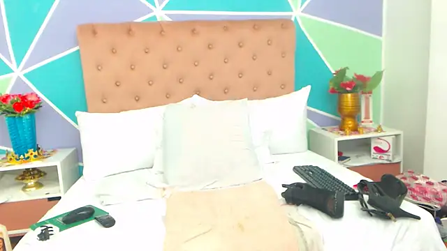 Morenaza6420 online show from 24, 3, 2026