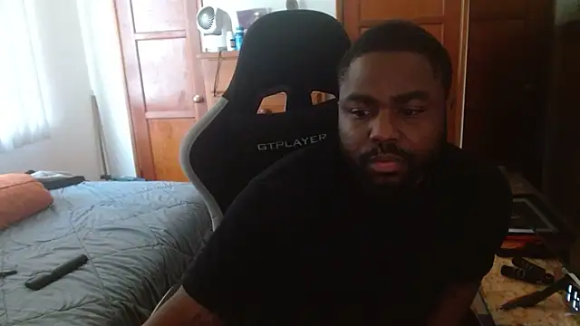 Snapshot of Breadwinnah chatting on 1, 6, 2026 Breadwinnah online show from 1, 6, 2026