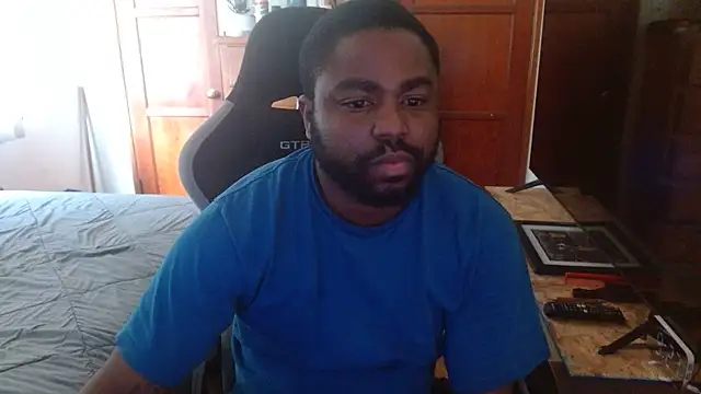 Snapshot of Breadwinnah chatting on 12, 6, 2026 Breadwinnah online show from 12, 6, 2026