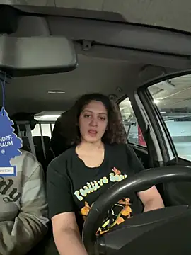 DreamThickCouple online show from 16, 4, 2026