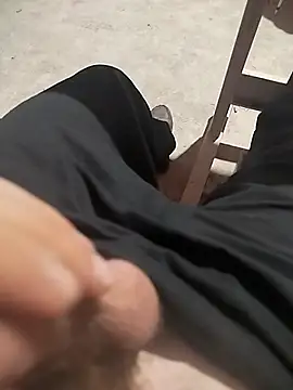 Snapshot of nikek13467ghj chatting on 4, 11, 2025 nikek13467ghj online show from 4, 11, 2025