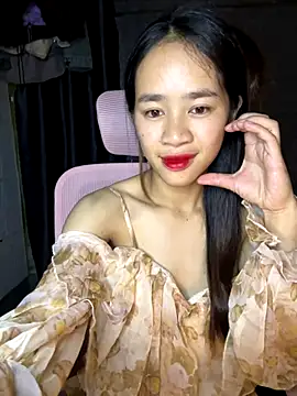 TiNa 04 online show from 8, 9, 2025