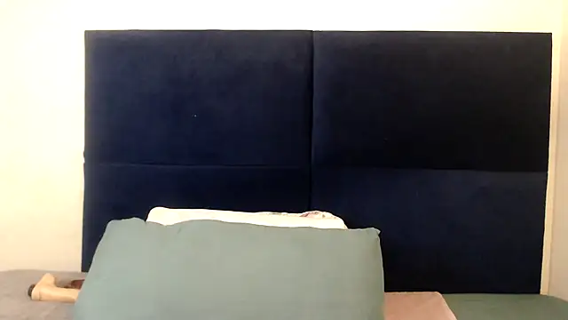 Sexy-Momo online show from 31, 10, 2025