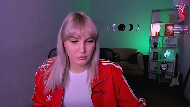 Snapshot of marta_smith chatting on 15, 12, 2025 marta smith online show from 15, 12, 2025