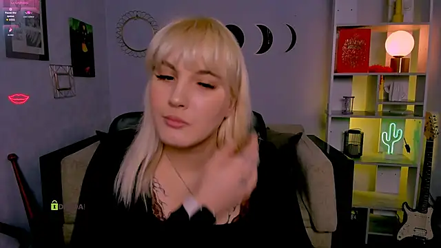 Snapshot of marta_smith chatting on 13, 1, 2026 marta smith online show from 13, 1, 2026