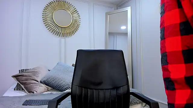 CharlotteBrownn  online show from 30, 11, 2025