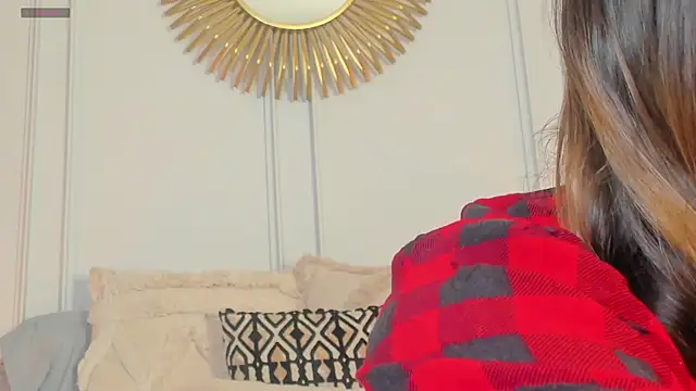 CharlotteBrownn  online show from 16, 7, 2026