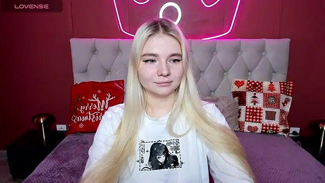 Snapshot of RuthBryant chatting on 1, 12, 2025 RuthBryant online show from 1, 12, 2025